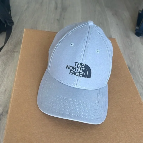 North face cap adjustable - Picture 1 of 5